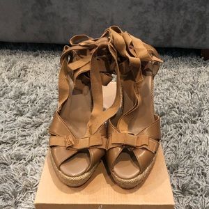 NWT! Christian Louboutin Isa Napa 120mm Size 9